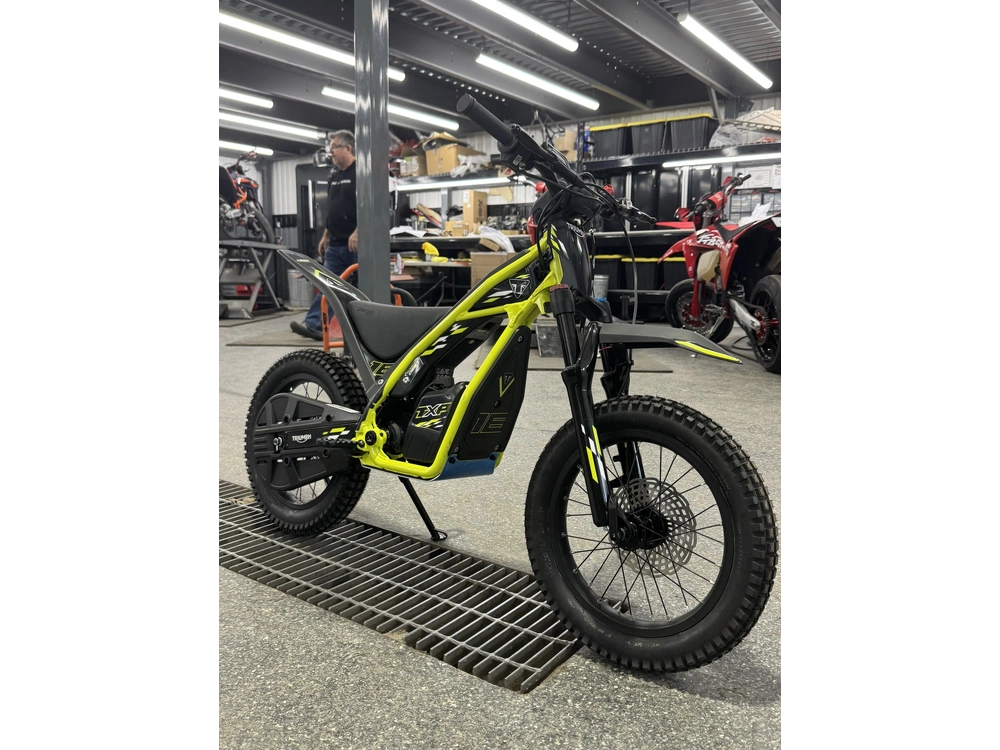 Triumph Txp-16 2026 alt