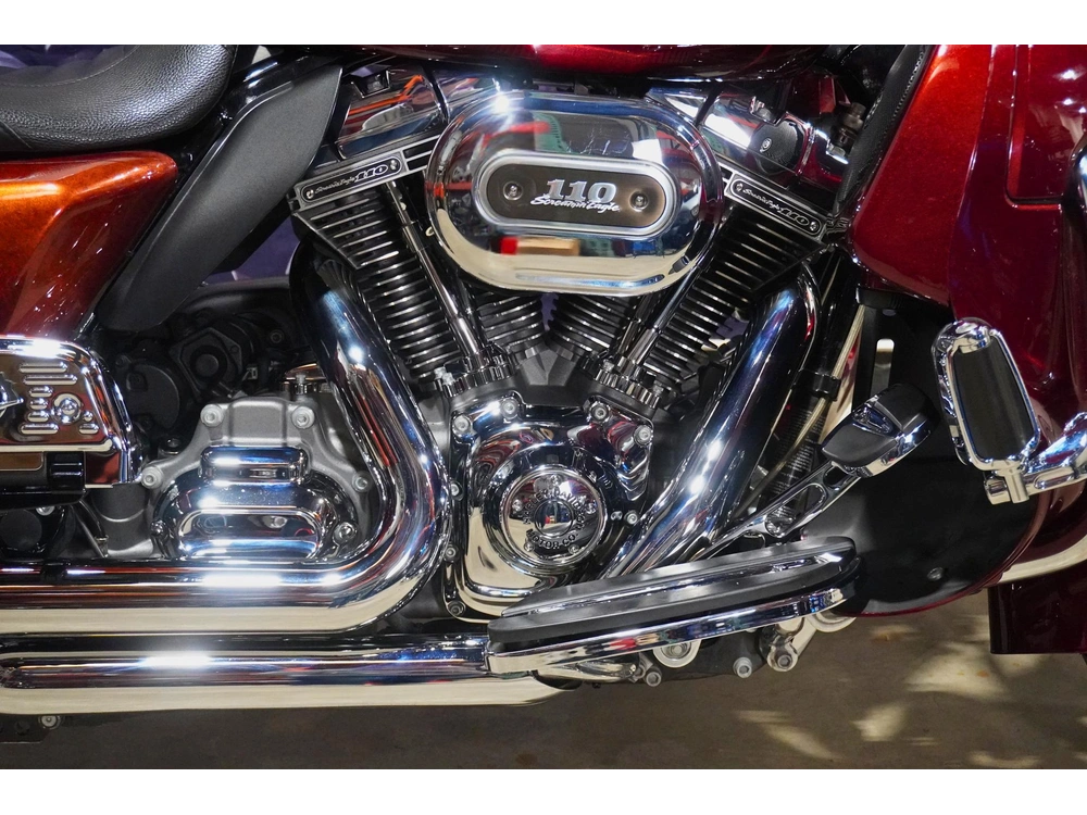 2013 Harley-davidson Flhrse5 Cvo Road King alt