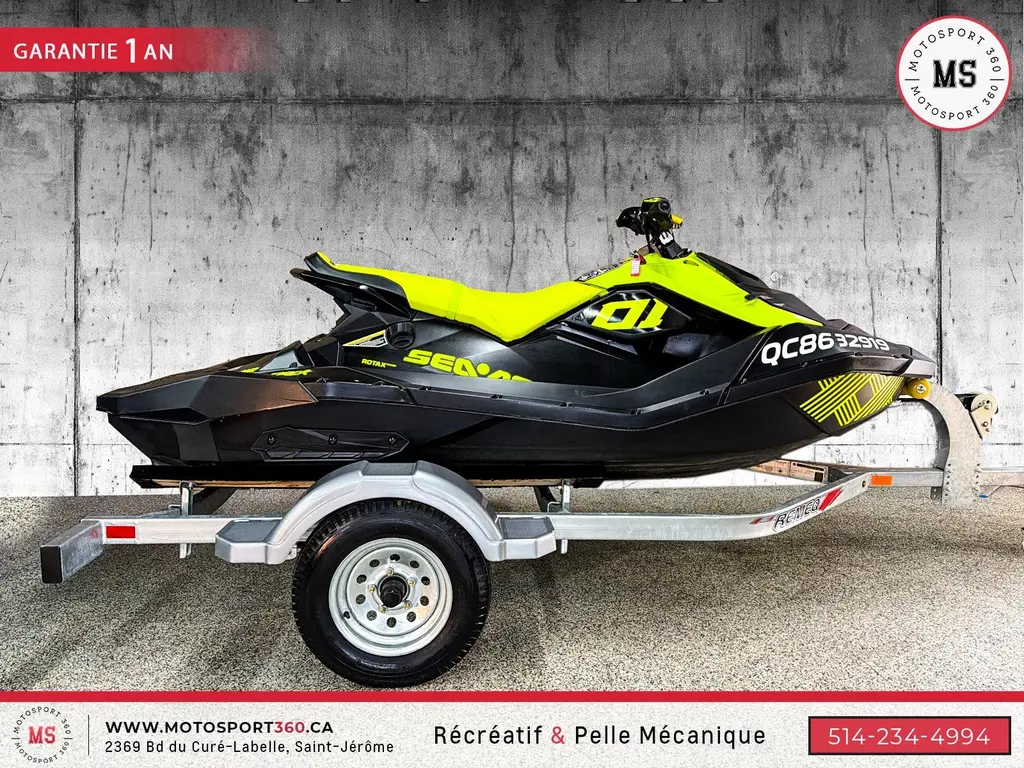 Sea-Doo SPARK TRIXX 3 UP SHOWROOM ! 2023