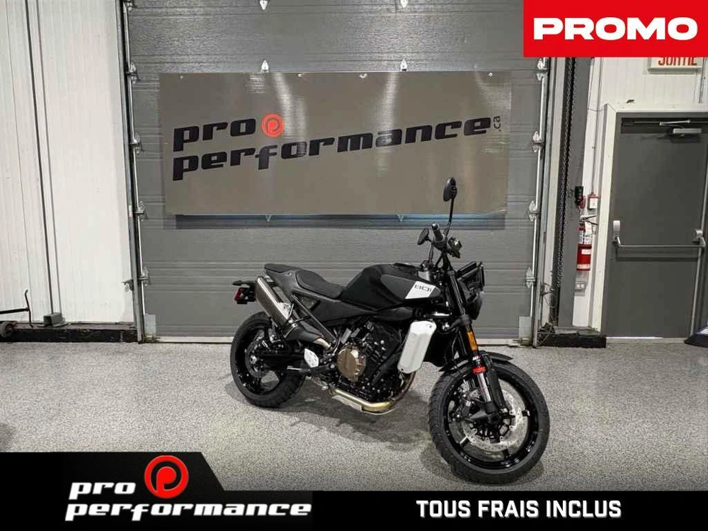 Husqvarna Svartpilen 801 2025 alt