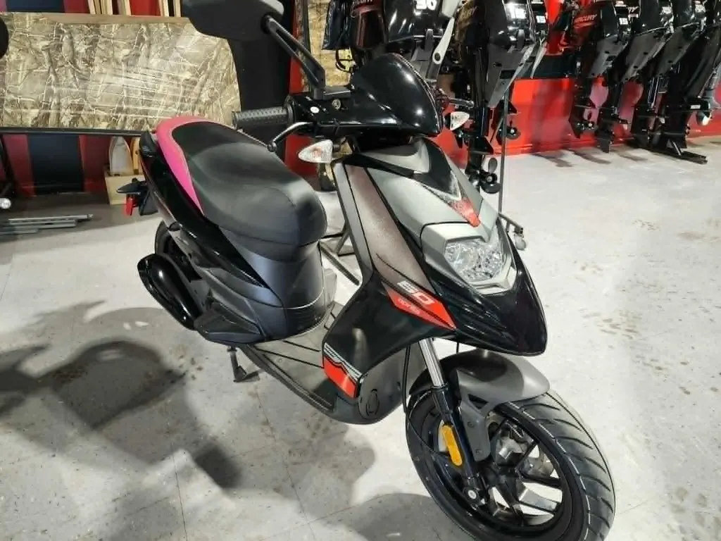 Autre PIAGGIO SCOOTER 2023