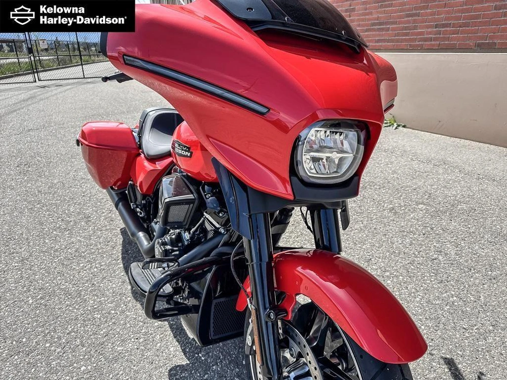 2026 Harley-davidson Flhx - Street Glide® alt