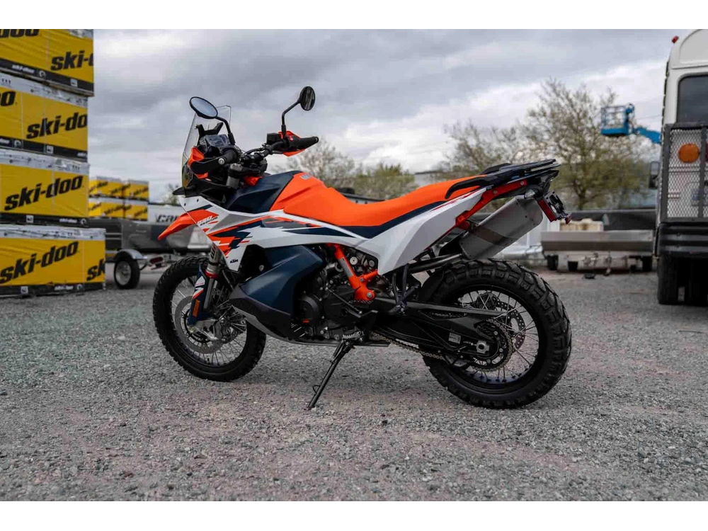 2026 Ktm 890 Adventure R alt