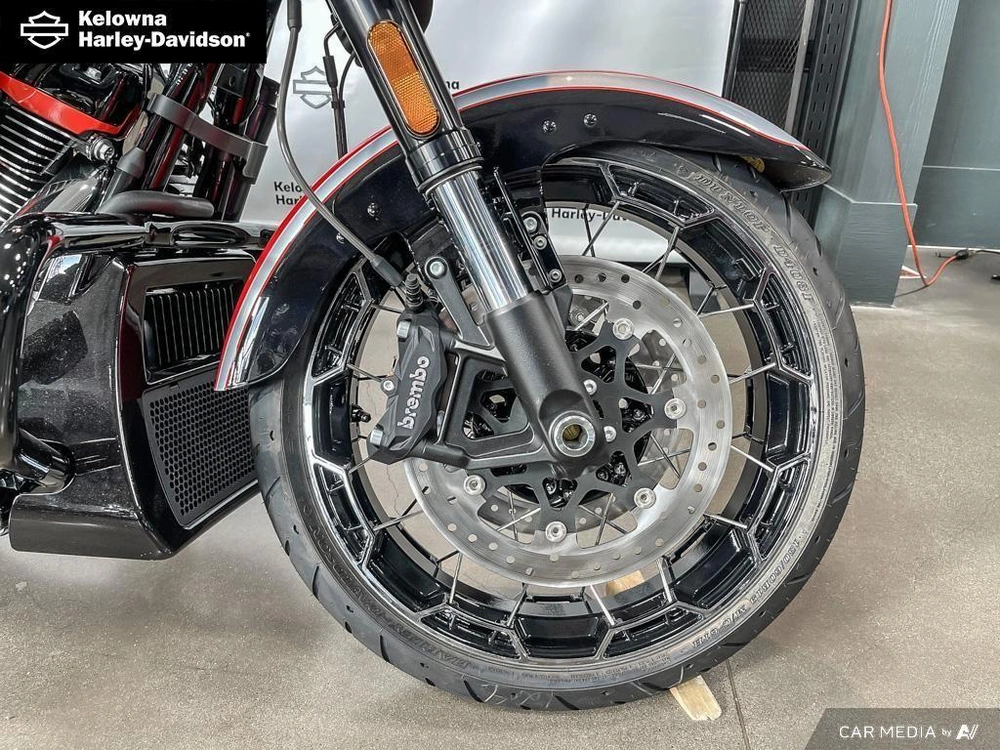 2024 Harley-davidson Flhxse - Cvo™ Street Glide™ alt