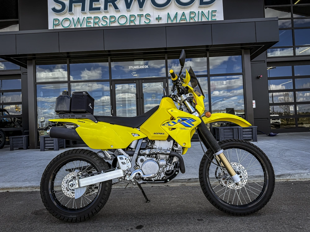 2023 Suzuki Dr-z400s alt