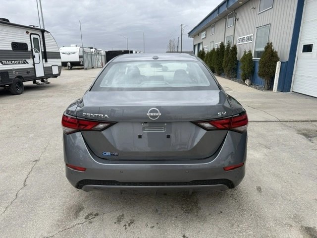 2024 Nissan Sentra Sv alt