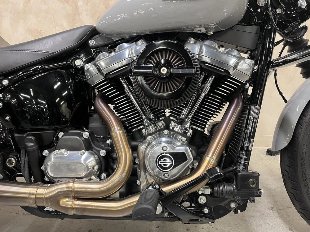 2025 Harley-davidson Fxbb Street Bob alt