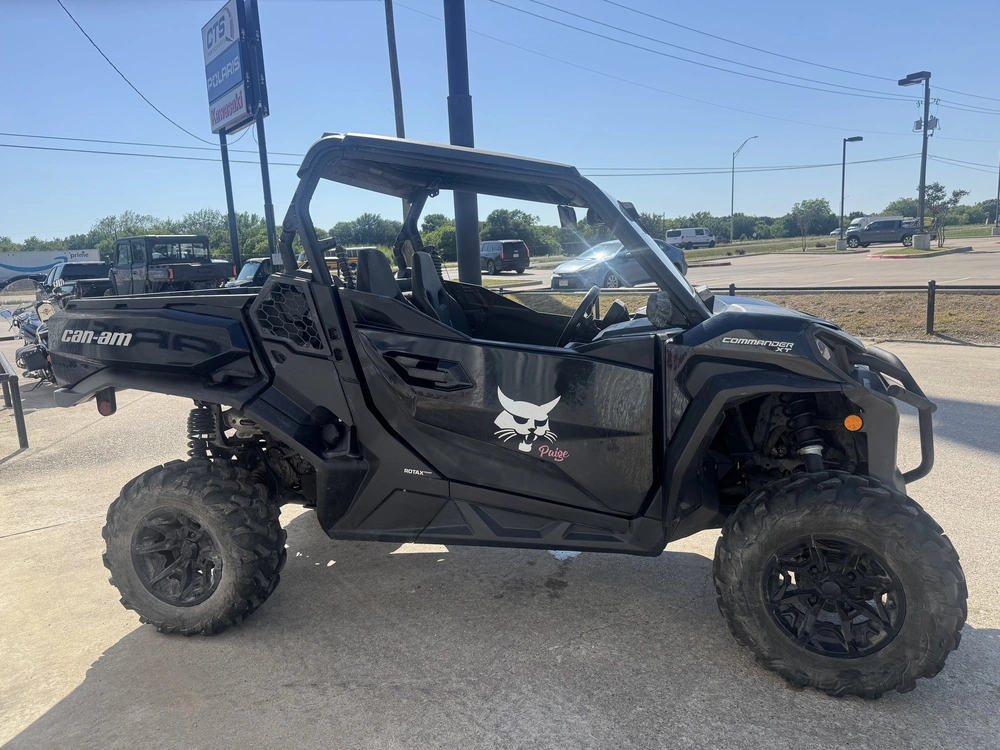 2023 Can-am Commander Xt 700 alt