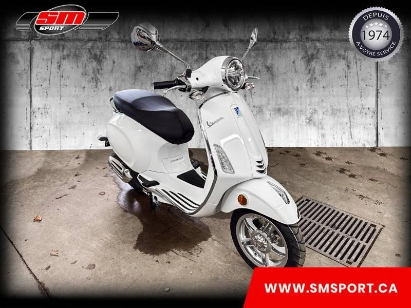 2026 Vespa Primavera 50 alt