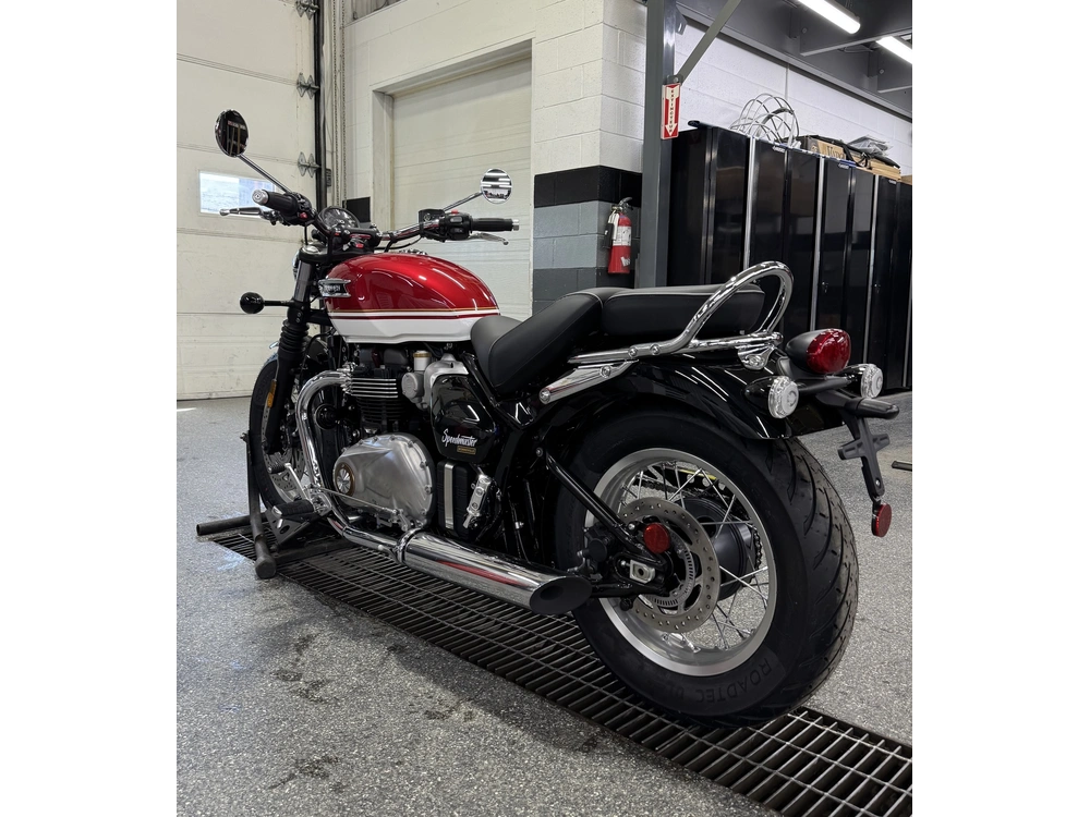 2026 Triumph Bonneville Speedmast alt