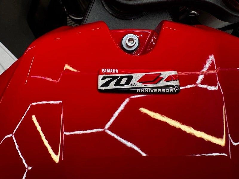 2026 Yamaha Yzf-r9 70e Anniversaire alt