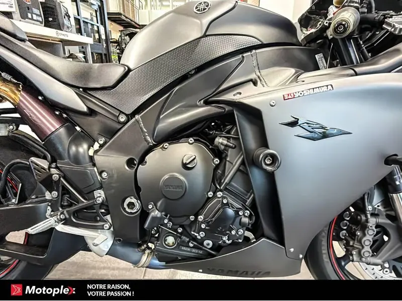 2013 Yamaha R1 *YOSHIMURA* thumbnail 6
