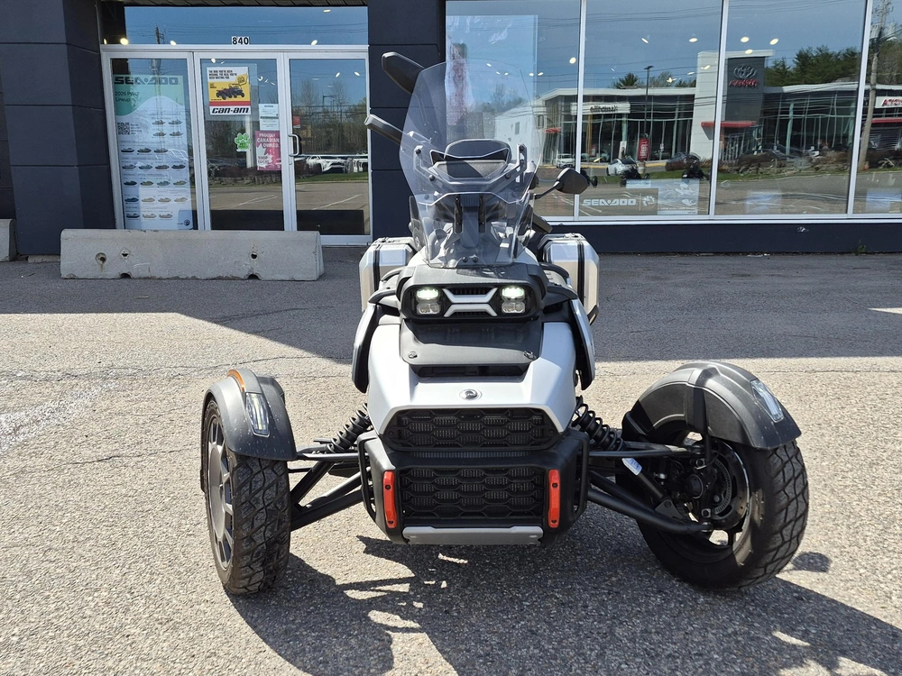 2025 Brp Canyon Xt alt