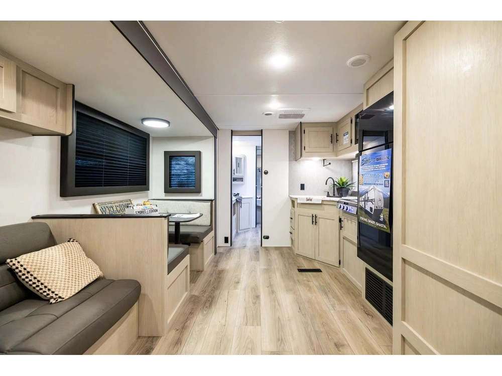 2026 Forest River Shasta 533 Bh alt