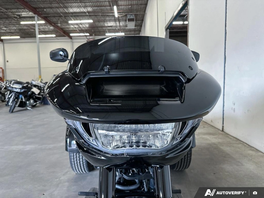 2026 Harley-davidson Road Glide 3 alt
