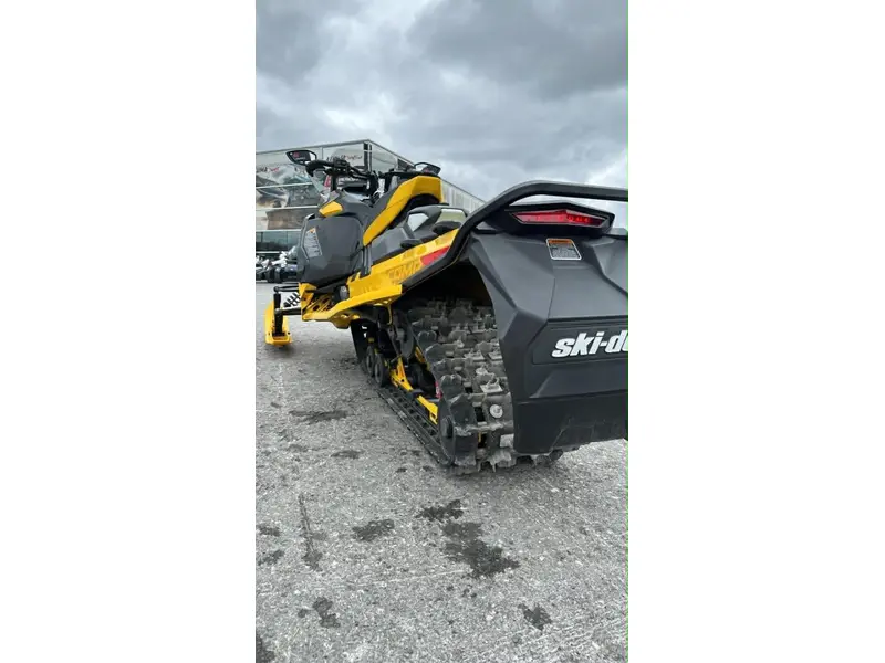 Ski-Doo MXZ X-RS 850R COMP. 2025