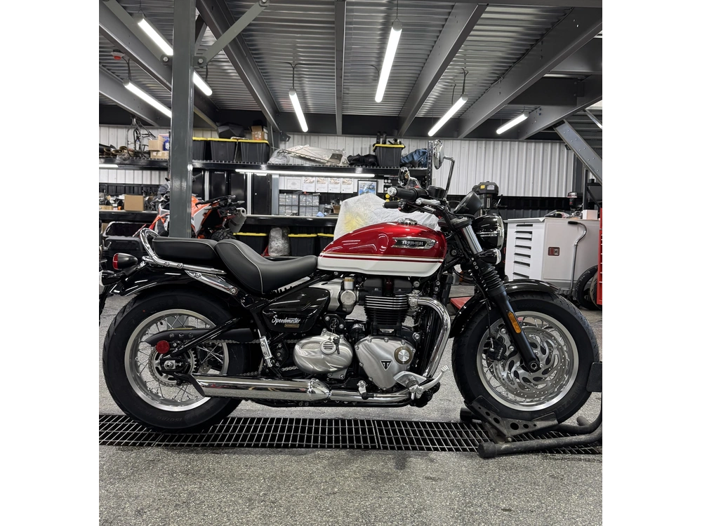 Triumph Bonneville Speedmast 2026 alt