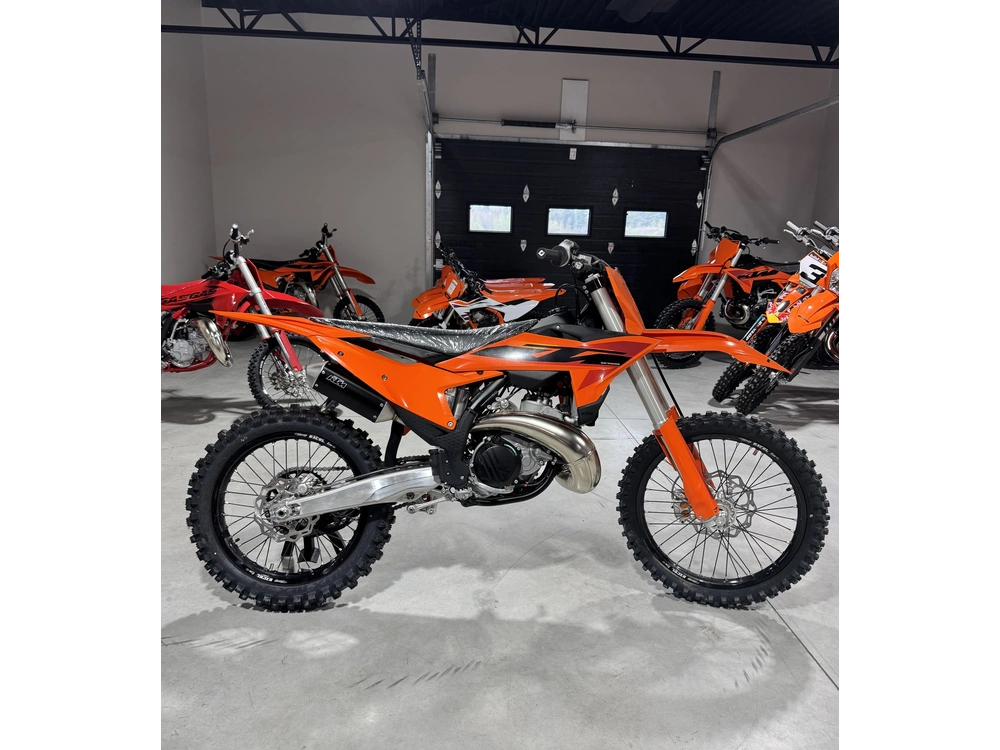 Ktm 300 Sx 2025 alt