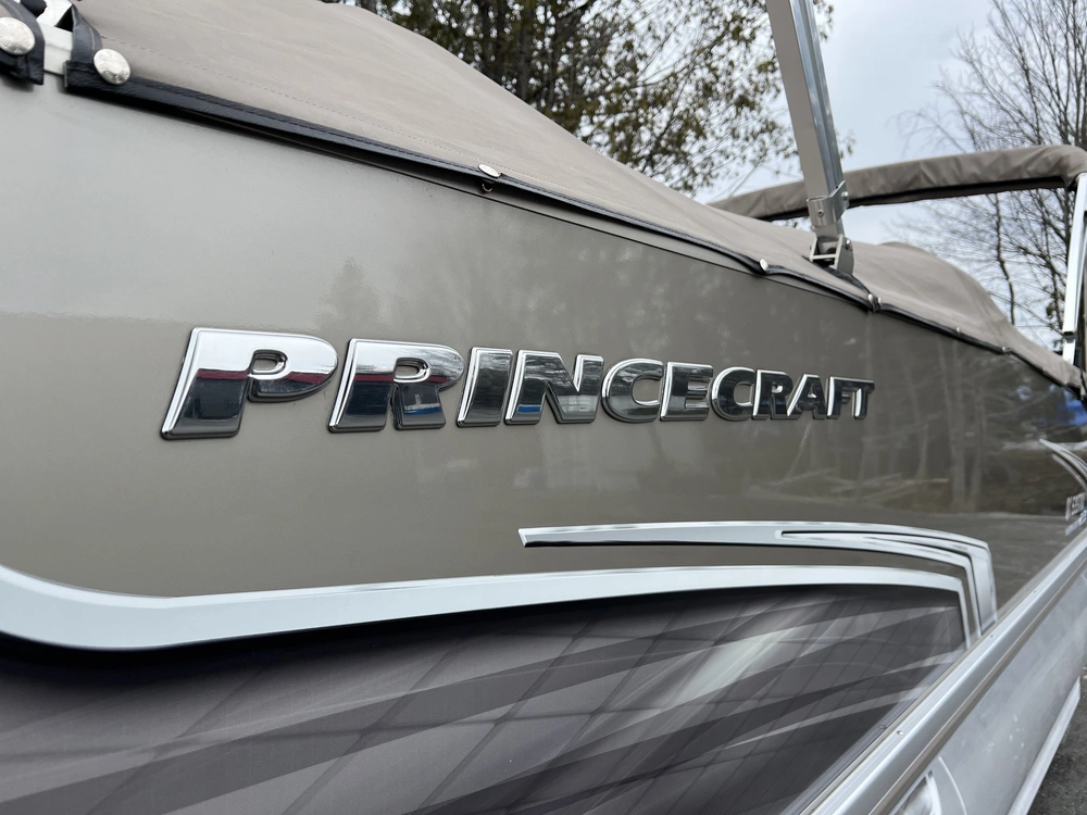 Princecraft Vogue 23 L 2016 alt
