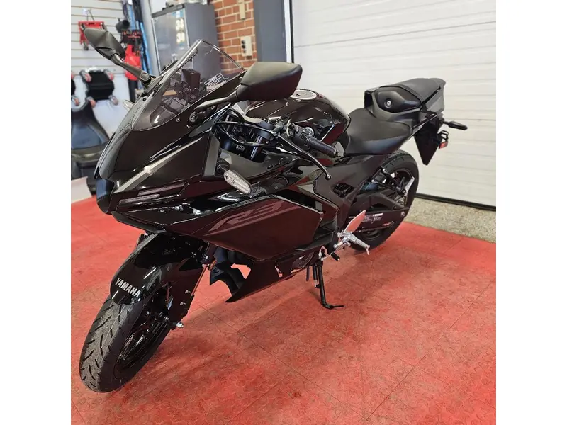 Yamaha YZF-R3 ABS 2026