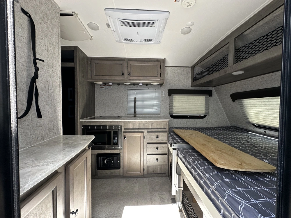 Coachmen Apex Tera 15t 2020 alt