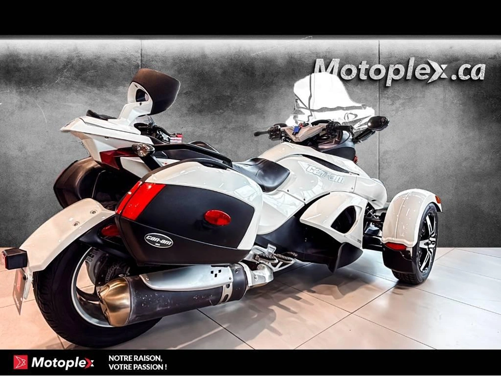 2010 Can-am Spyder Rss Se5 alt