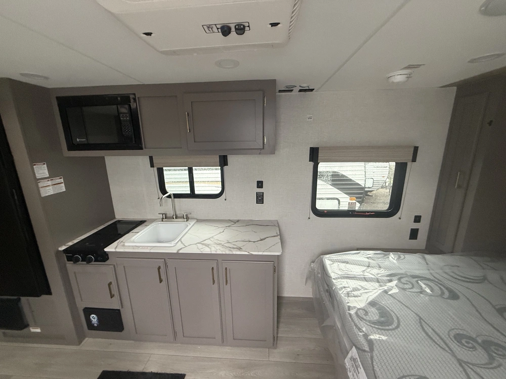Kz-rv Sportsmen Classic 170mb 2027 alt