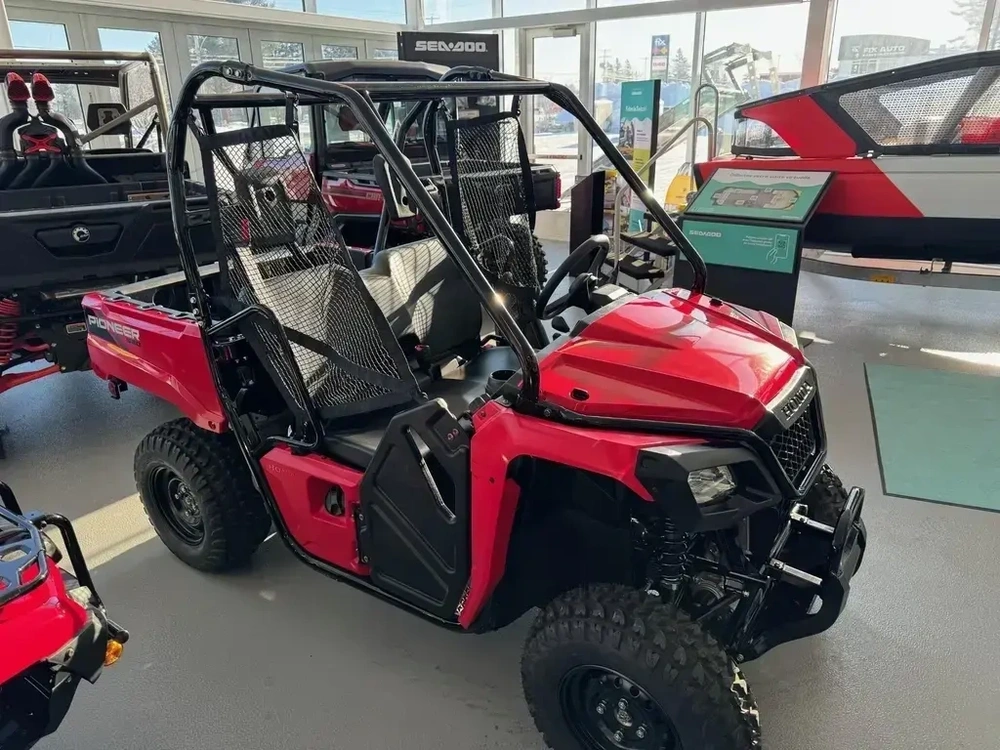 Honda Pioneer 520 Sxs5m2t 2026 alt