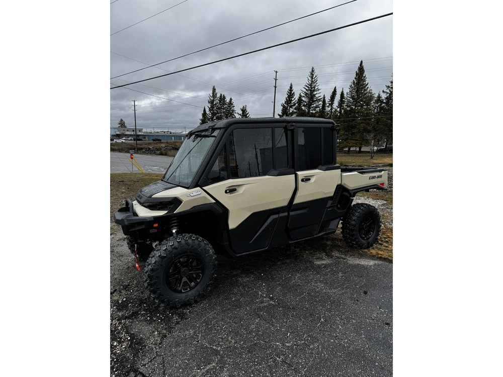 2026 Can-am Defender Max Ltd Cab Hd11 alt