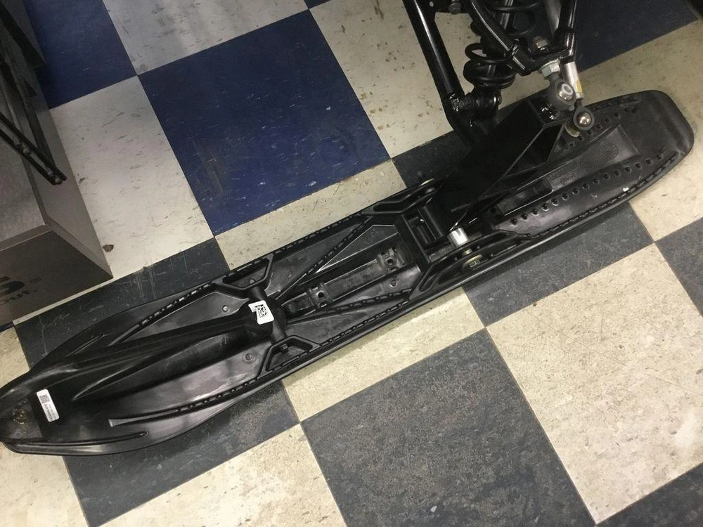 2025 Polaris Prostar S4 Titan Adventure 155 alt