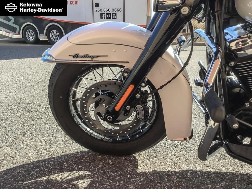 2025 Harley-davidson Flhc - Heritage Classic alt