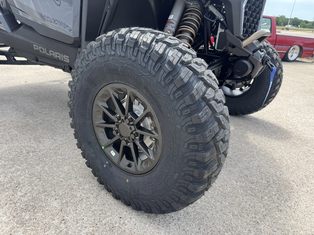 2026 Polaris Rzr Xp S 1000 Ultimate alt
