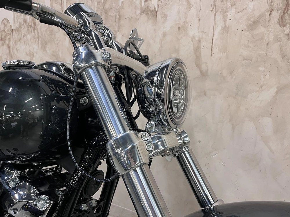 2026 Harley-davidson Fxbr Breakout alt