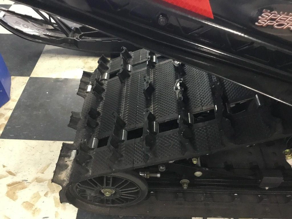 2026 Polaris 650 Indy Xc 137 Gloss Black / Blue Dusk alt