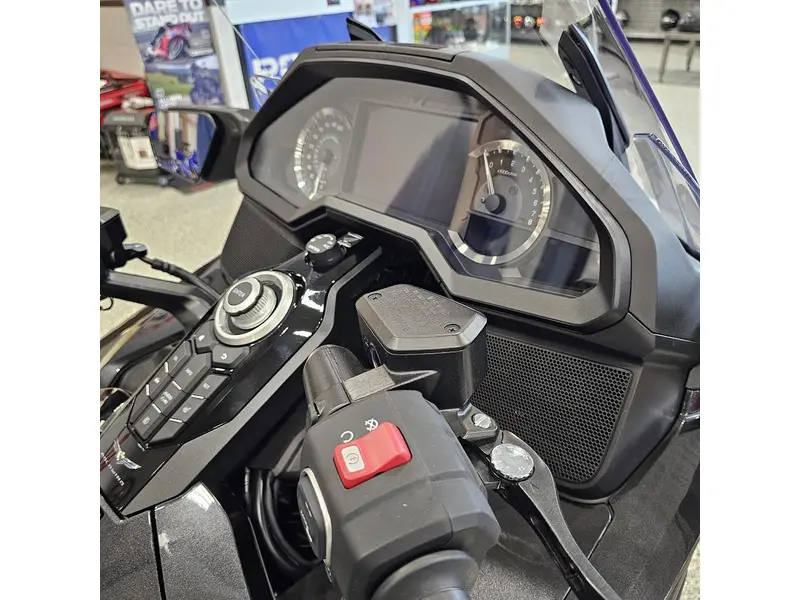 2026 Honda GOLDWING BASE thumbnail 28