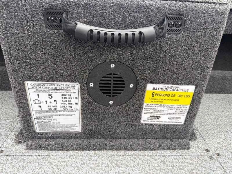 Crestliner 1650 Hawk Wt Jumpseat 2026 alt