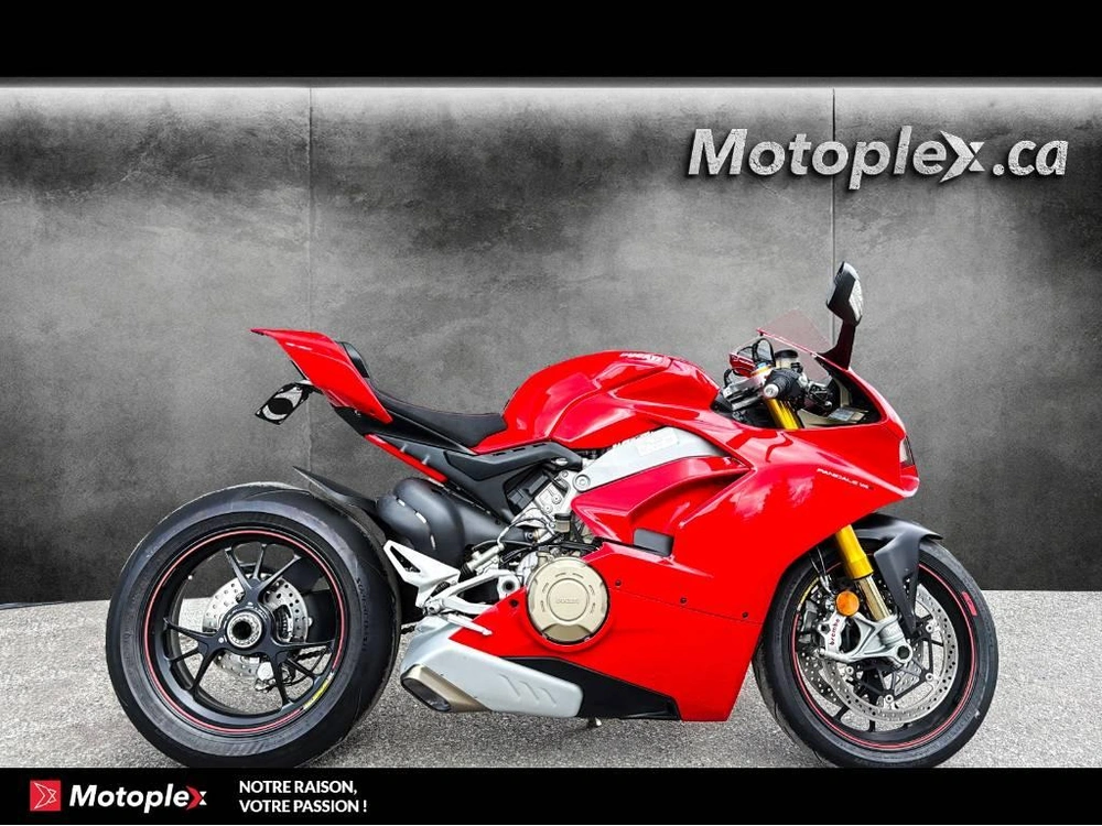 2019 Ducati Panigale V4s alt