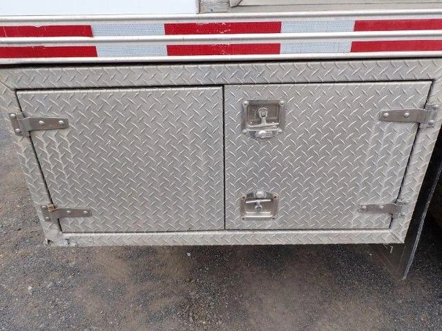 Peterbilt 335 2009