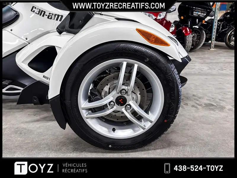 Can-Am SPYDER RS SE5 TRÈS BAS MILLAGE ! 2012