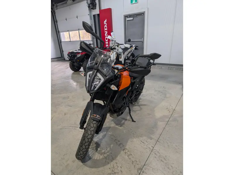 2024 KTM 390 adventure thumbnail 4