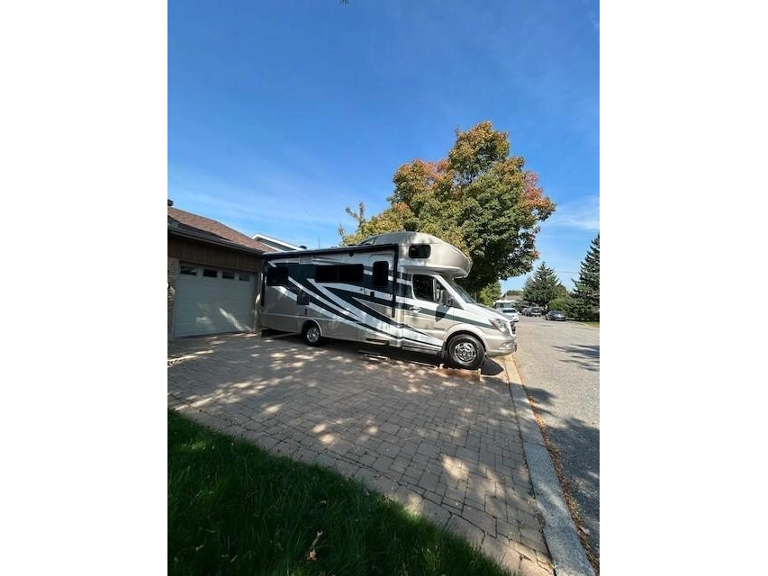 2015 Sprinter 144 Winnebago (offert En Consignation) alt