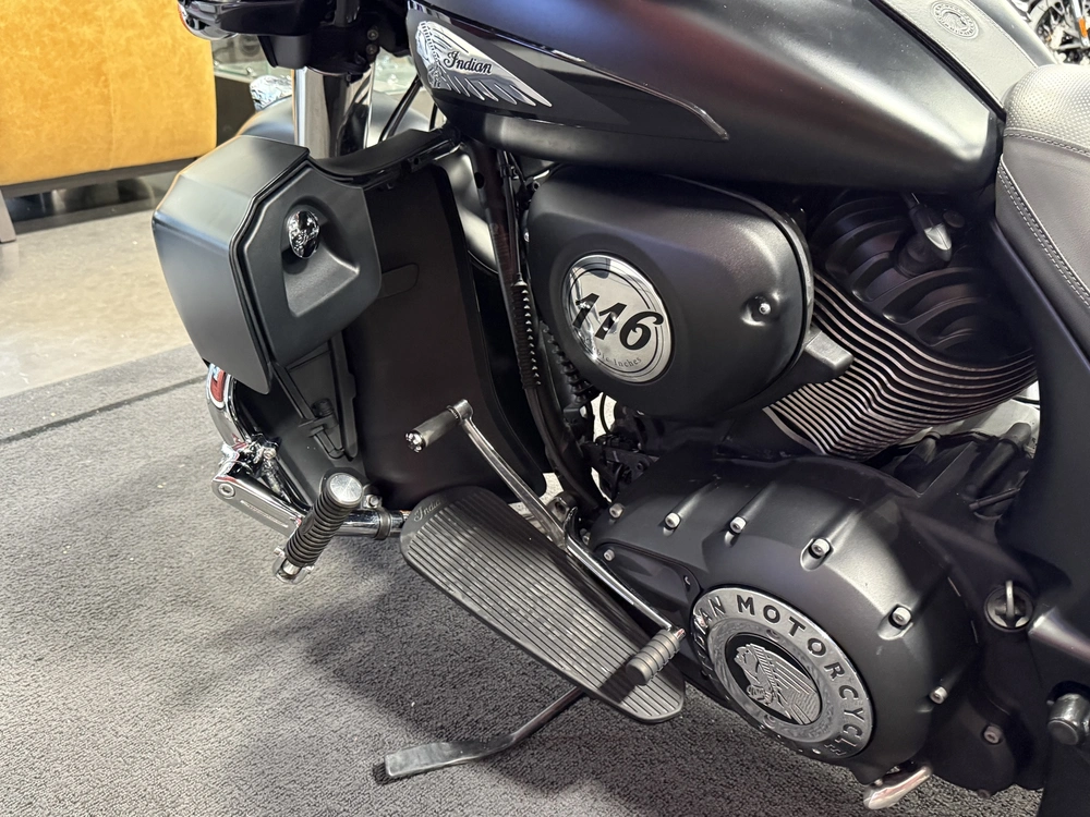 2020 Indian Motorcycle Rm Dark Horse, Thunder Black Smoke, 49st alt