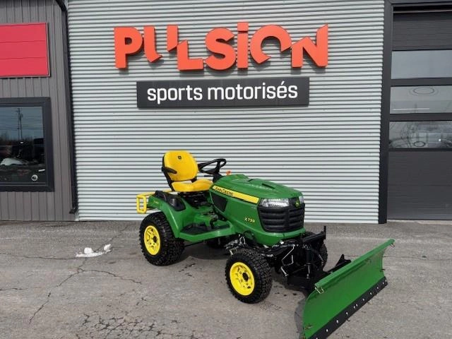 John Deer X739 2025 alt