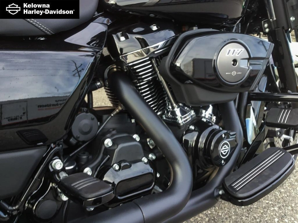2026 Harley-davidson Flhx - Street Glide® alt