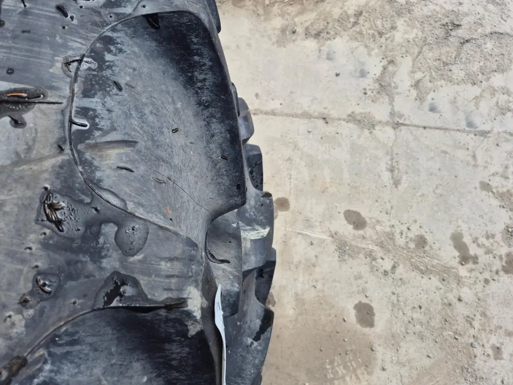GOODYEAR 380/90R46