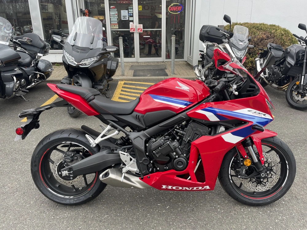Honda Cbr 650 R 2026 alt
