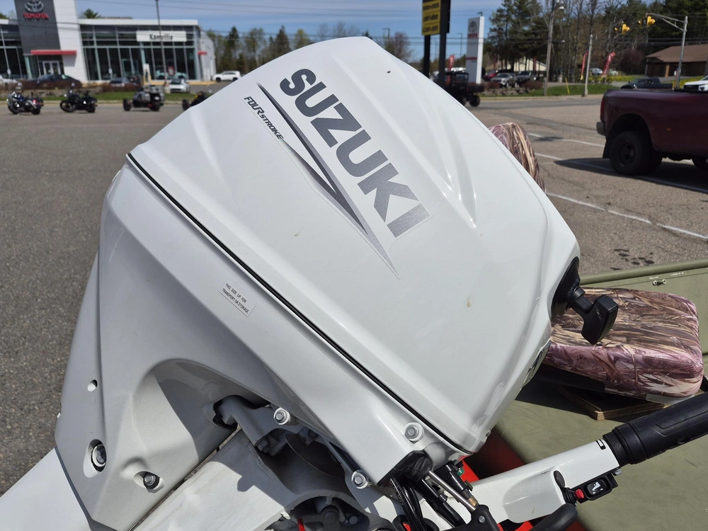 2022 Lowe Boats Jon L1648m Aura alt