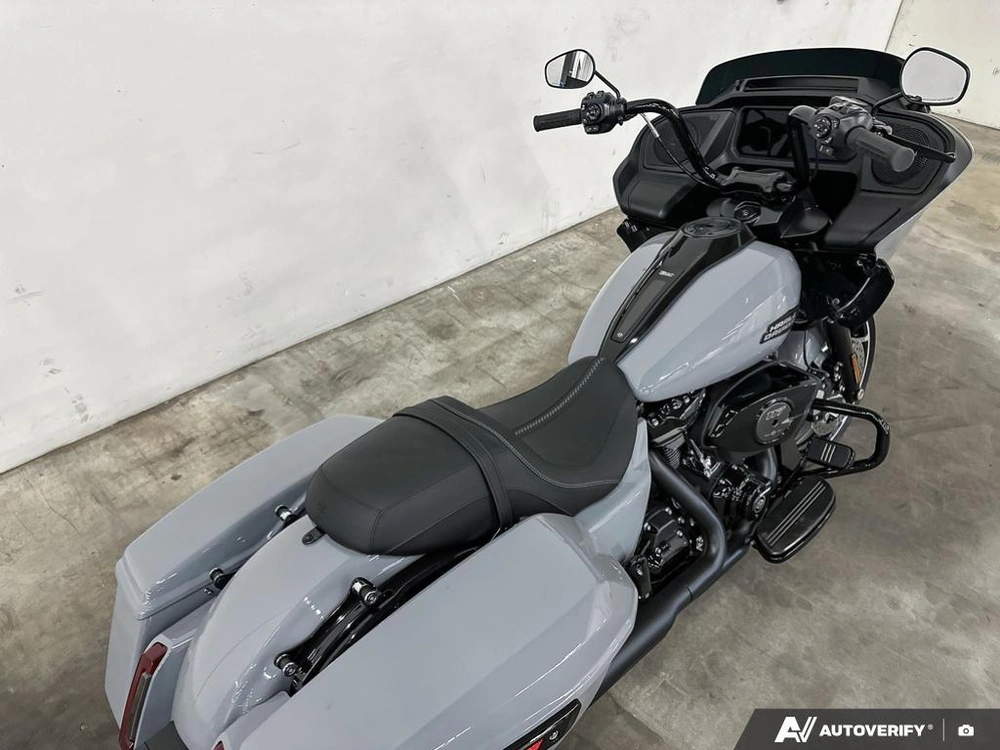 2026 Harley-davidson Road Glide alt