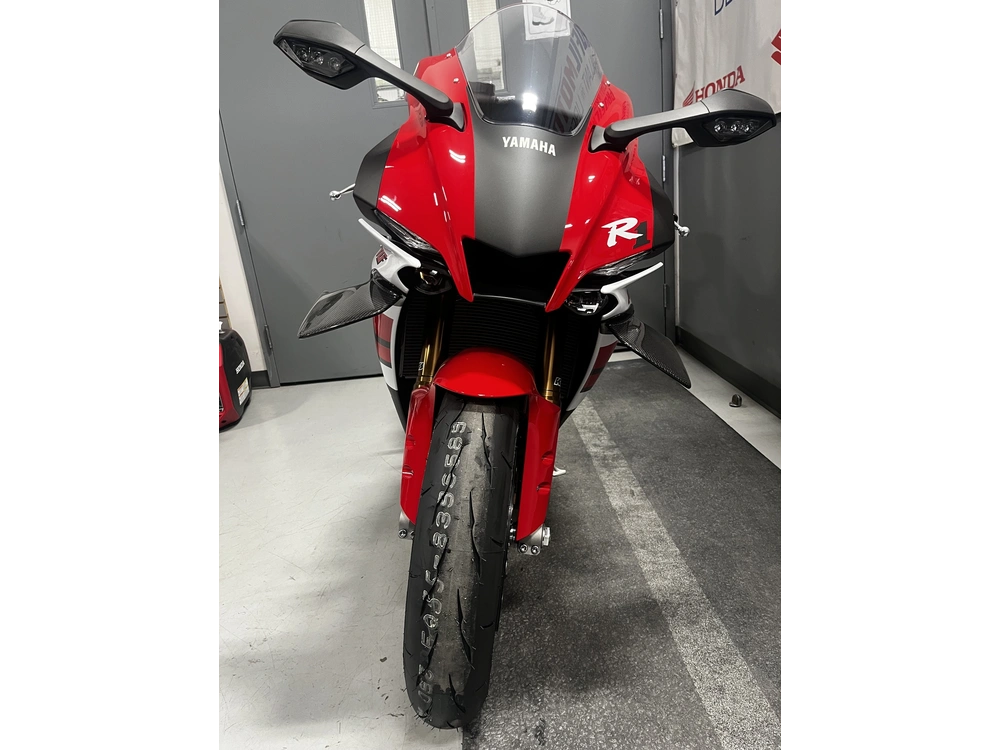 Yamaha Yzf-r1 R1 2026 alt