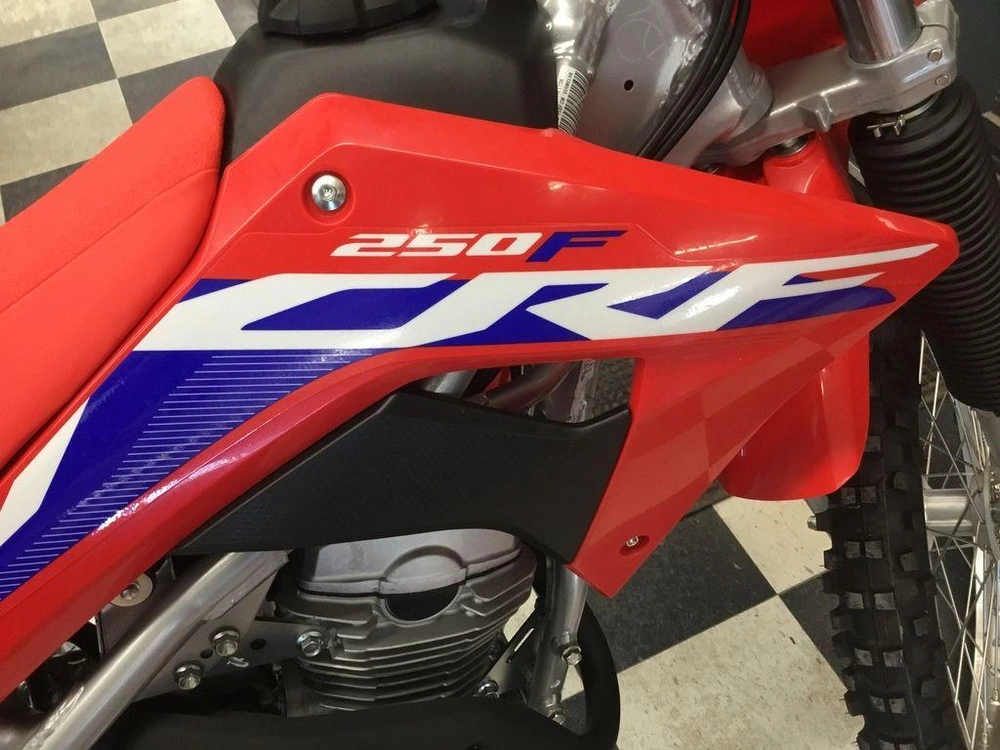 2025 Honda Crf250f alt
